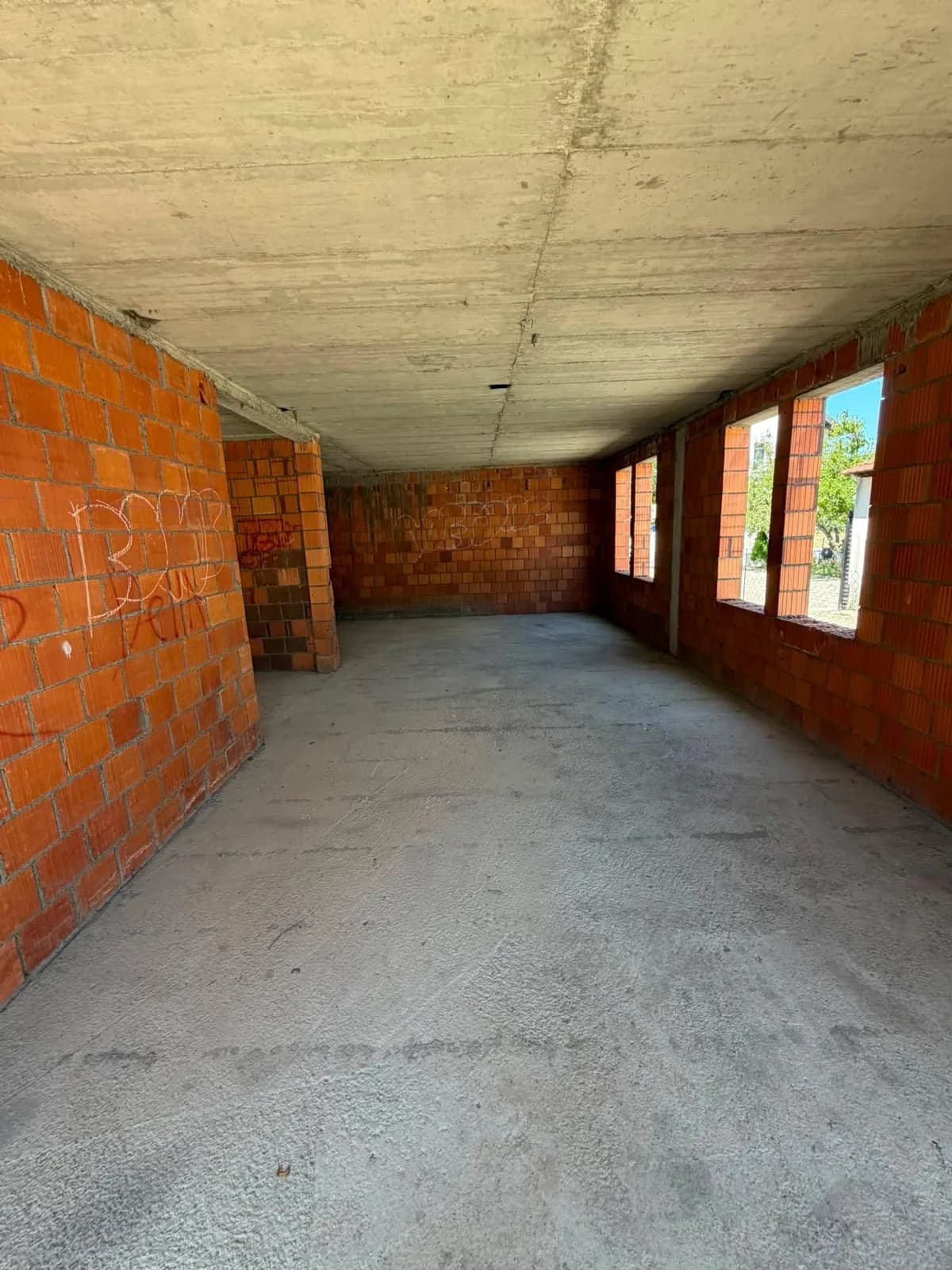 Shitet shtëpi në Prizren, 3 ari, rruga Faredin Hoti — foto 2 nga 10