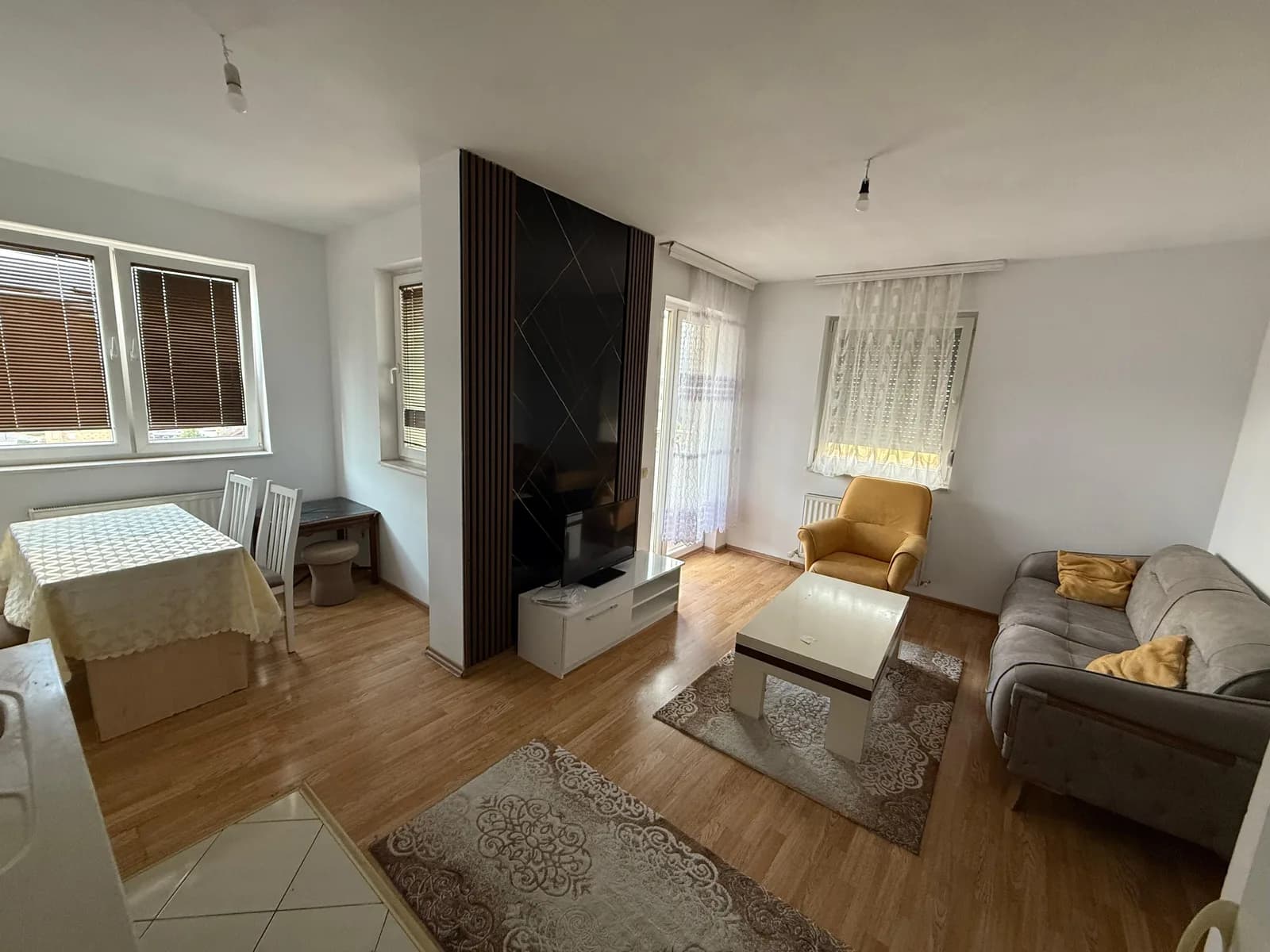 Banesë me qira në Lakrishtë, 2+1 — foto 2 nga 7