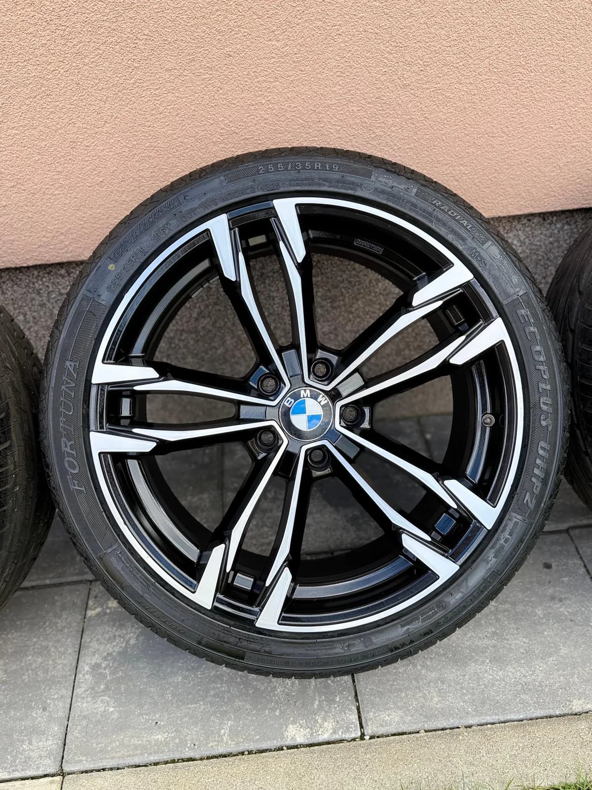 Disqe 19 për BMW — foto 1 nga 6