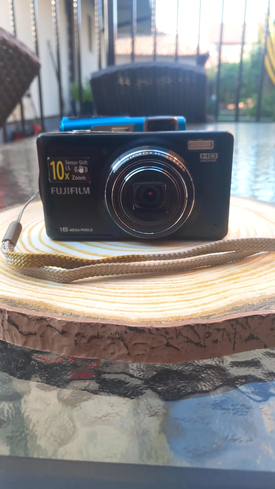 Fujifilm FinePix T400 — foto 1 nga 7