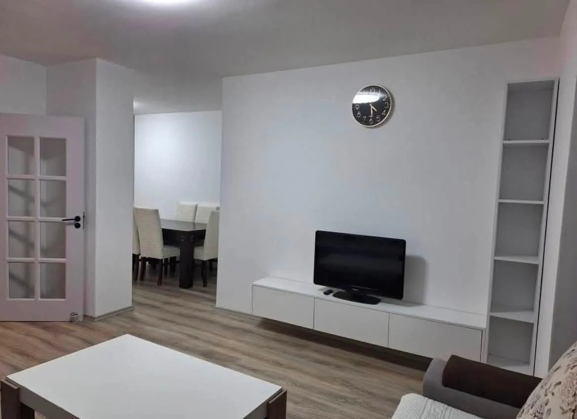 Banesë 4 dhomëshe me qira në Fushë Kosovë — foto 2 nga 8