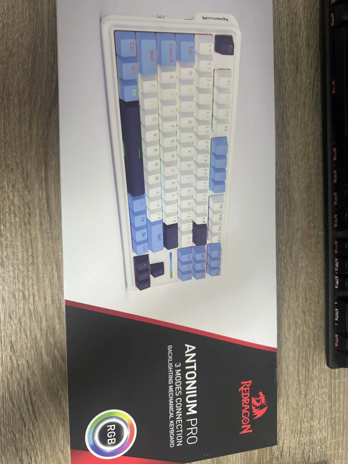 Redragon Antonium Pro K728WBB-RGB-PRO – tastierë mekanike — foto 2 nga 3
