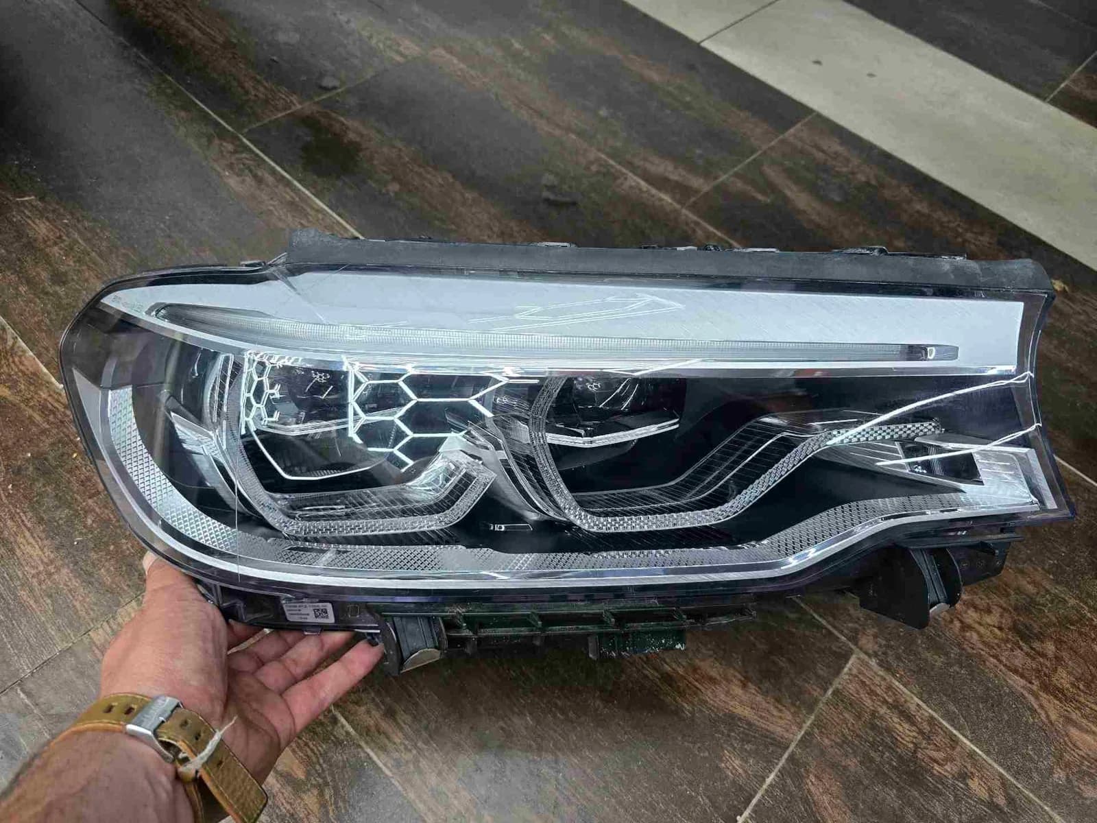 BMW Seria 5 G30 Luxury Line — foto 2 nga 6