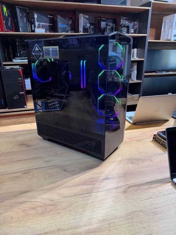 AMD Ryzen 9 5950X, 16 bërthama, 32 fije (840 €) — foto 2 nga 10