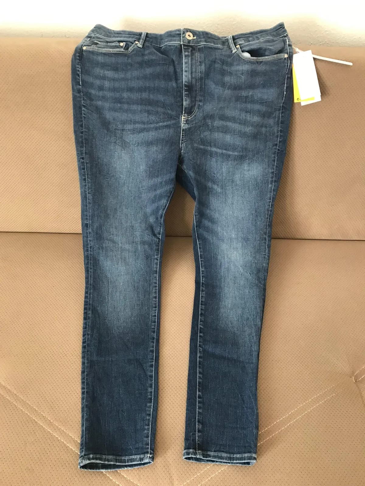 Farmerka për femra DENIM — foto 1 nga 2