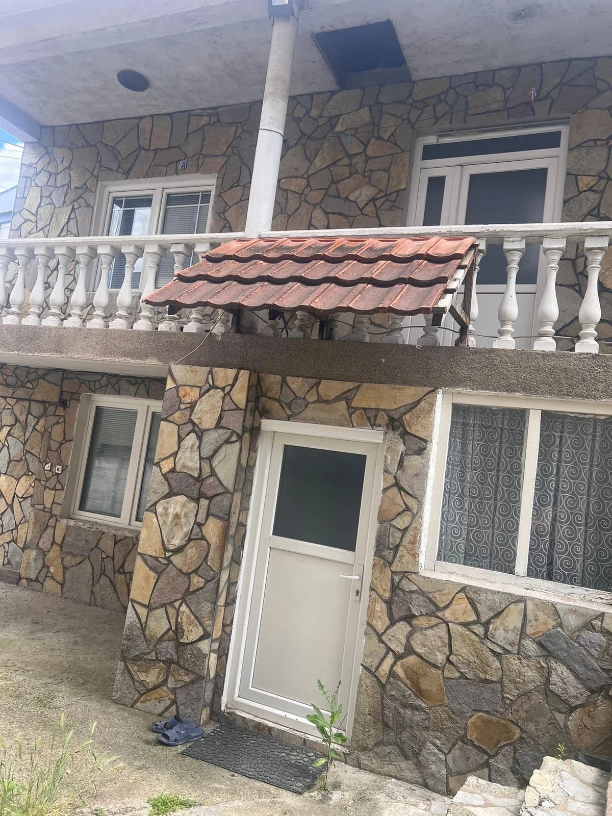 Shtëpi në shitje - Gjilan — foto 2 nga 4