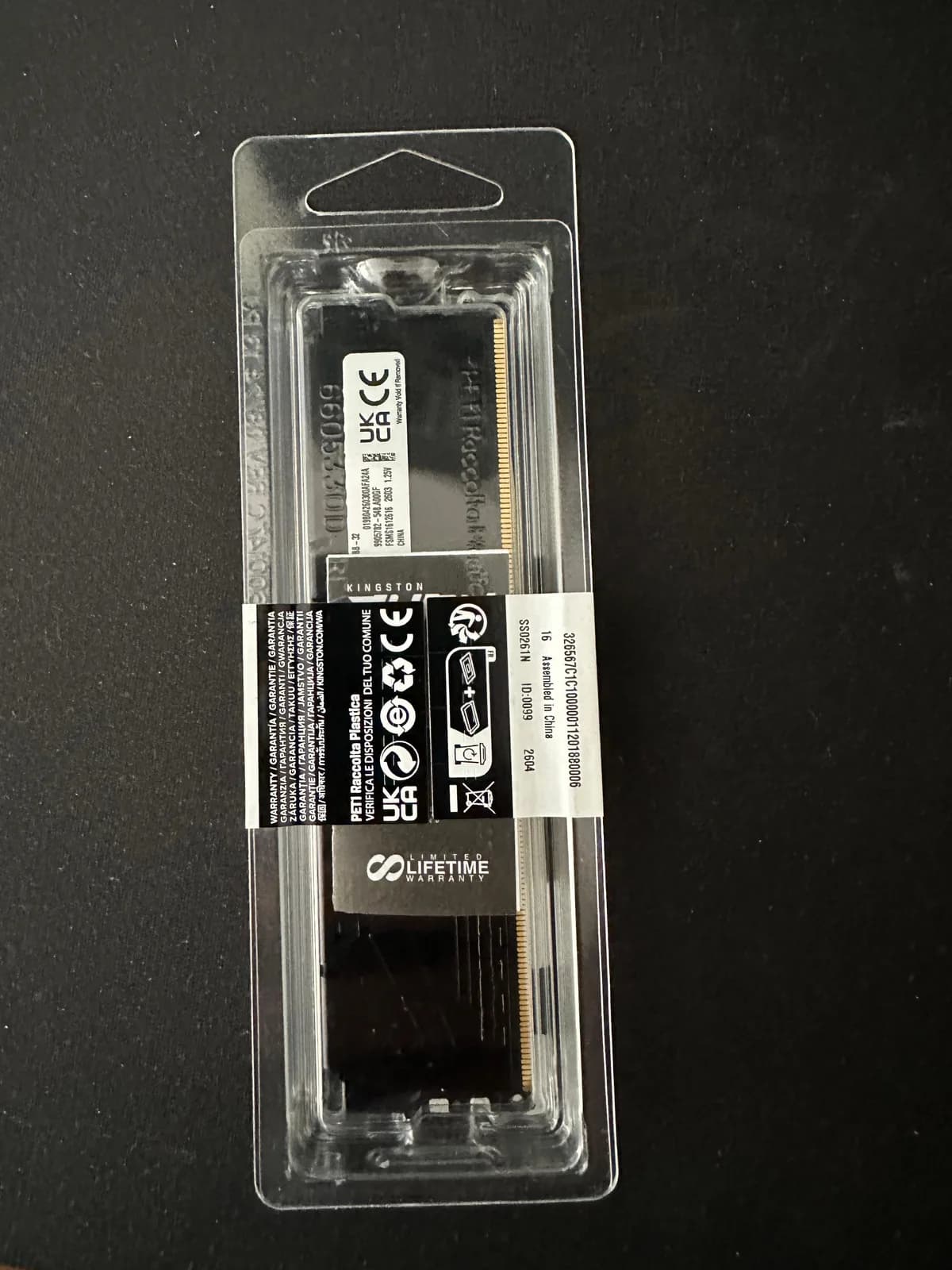 RAM Kingston Fury Beast DDR5 32 GB, 5600 MHz, i ri në paketim — foto 2 nga 2