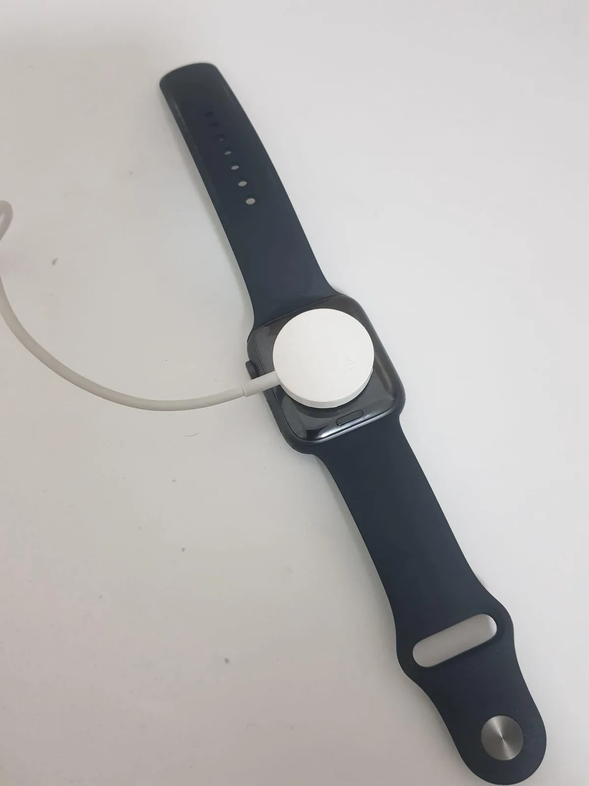 Apple Watch Series 11 — foto 2 nga 5