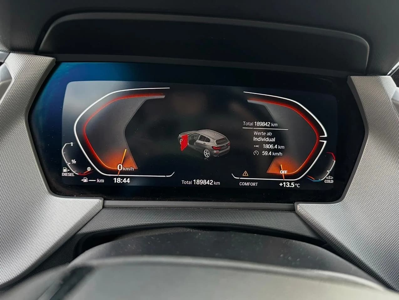 BMW 118d, 150 ps, automatik, 2021, i doganuar — foto 2 nga 12