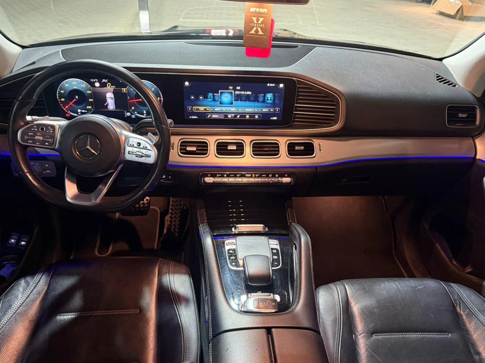 Mercedes GLE 350, Viti 2019 — foto 1 nga 8