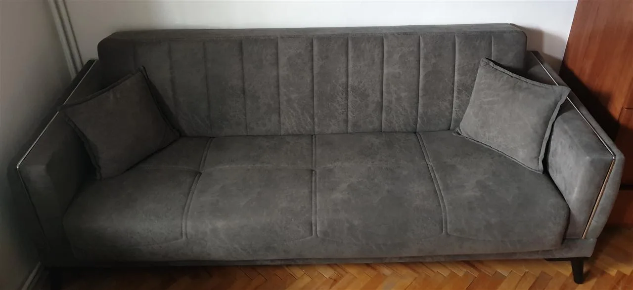 Shiten 2 divanë — foto 2 nga 4