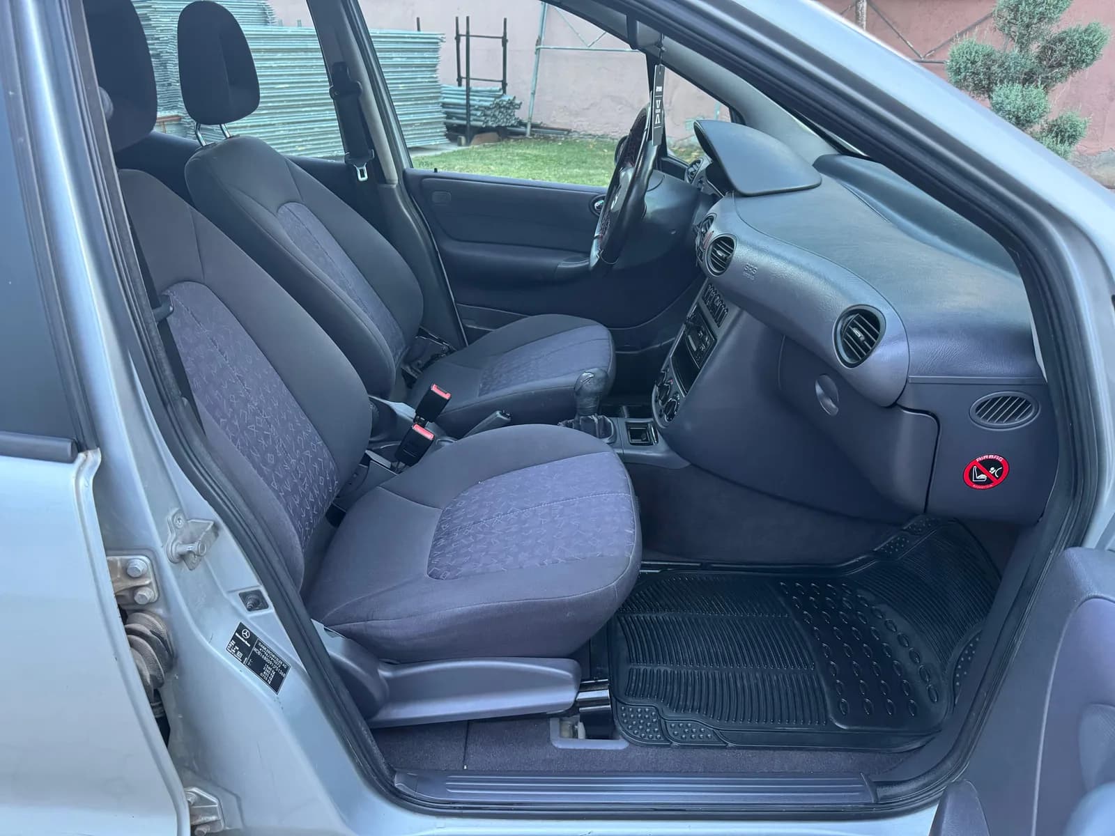 Mercedes-Benz A 170 CDI, Viti 2002 — foto 2 nga 10