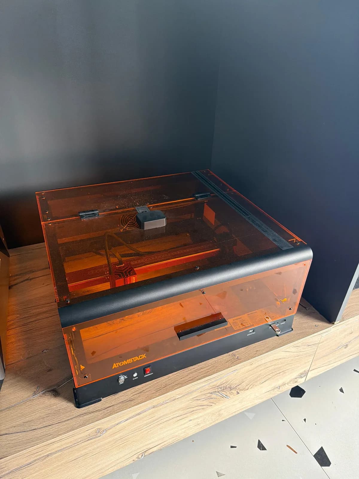 AtomStack A24 Pro 24W – makinë lazer për gravurë dhe personalizim — foto 1 nga 5