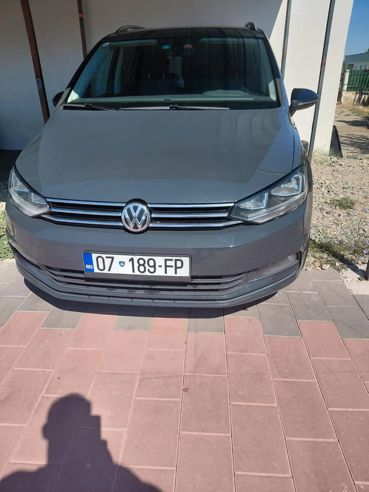 Shitet Touran 2018, i doganuar, RKS, 1 vit — foto 1 nga 5