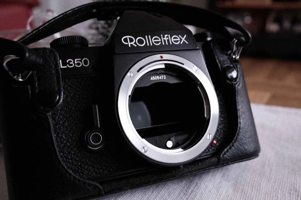 Rolleiflex SL350 — aparat filmik 35 mm, full frame — foto 1 nga 6