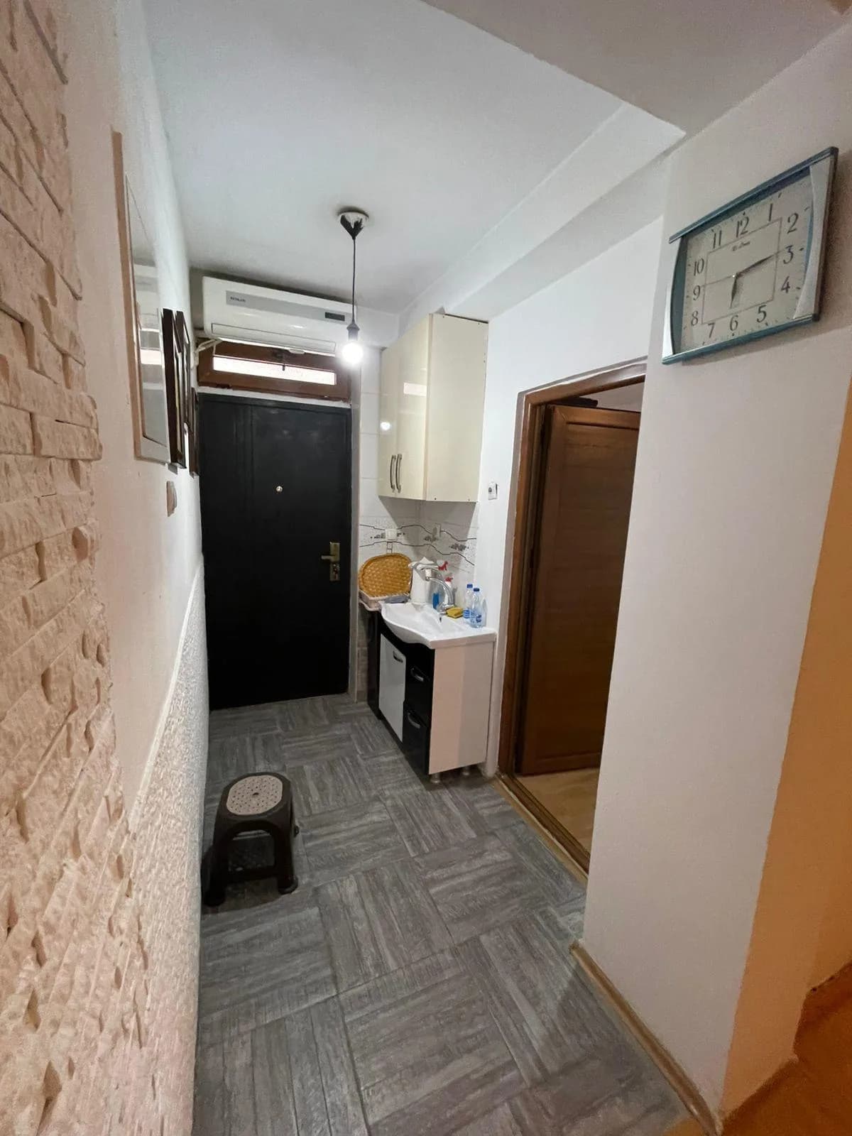 Lokal 42 m² me qira, afër Hotel Sirius, Prishtinë — foto 2 nga 12