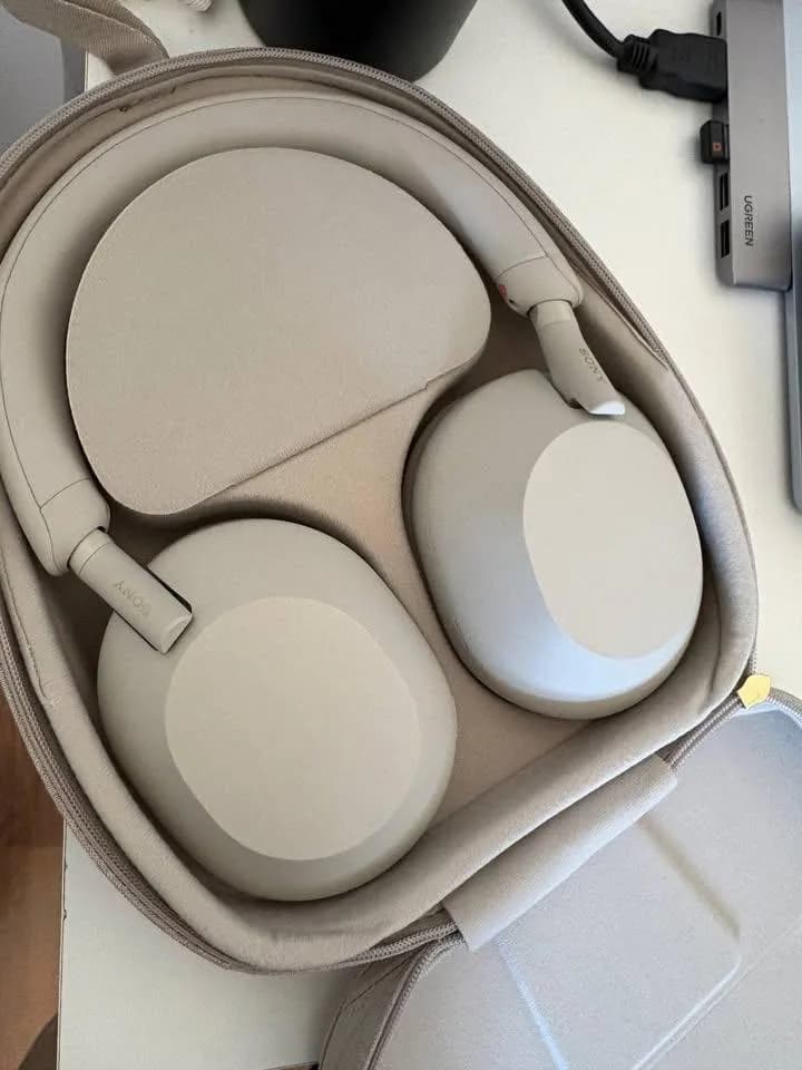 Sony WH-1000XM5 kufje të bardha — foto 2 nga 8