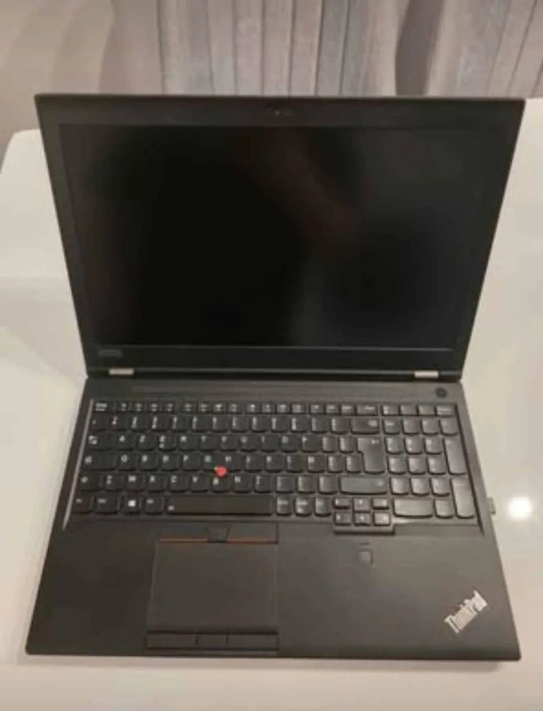 Lenovo ThinkPad P52 Workstation (Type 20MA) — foto 1 nga 2