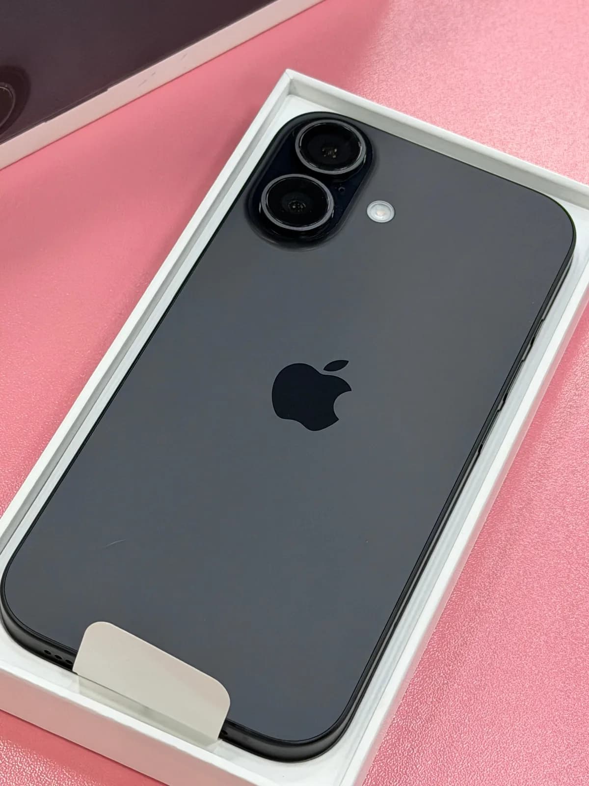 iPhone 16 128 GB, CE, i ri me pako — foto 1 nga 5