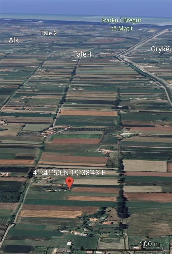 Shitet tokë në Tale - Shën Kollë — foto 1 nga 3