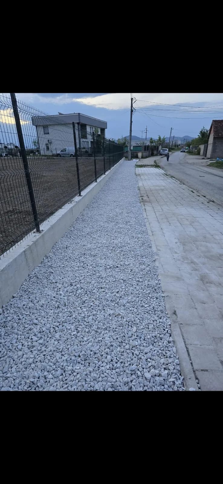 Shitet tokë 880 m2 në Vushtrri — foto 1 nga 1