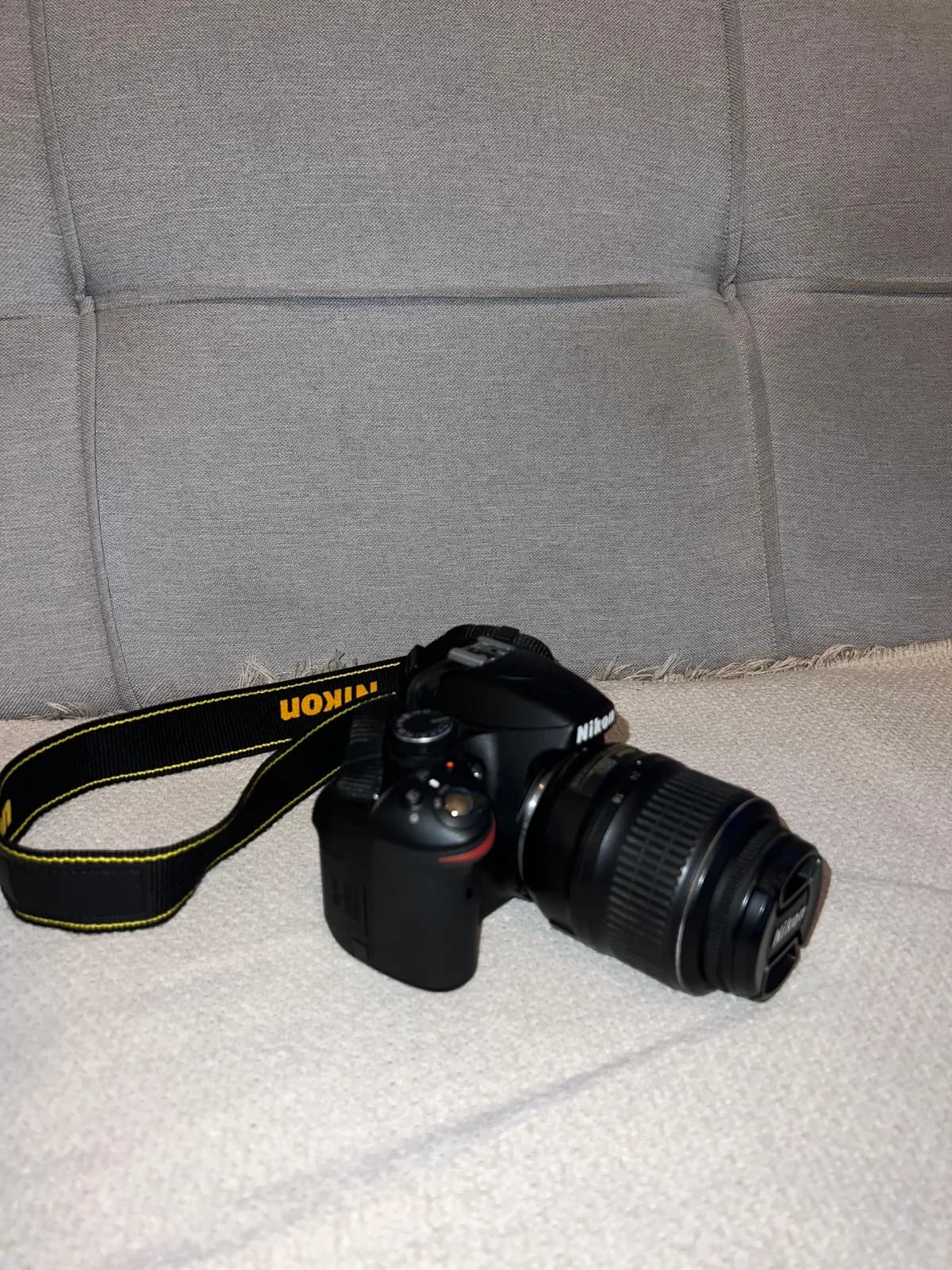Shiten 3 aparate fotografike — foto 1 nga 3