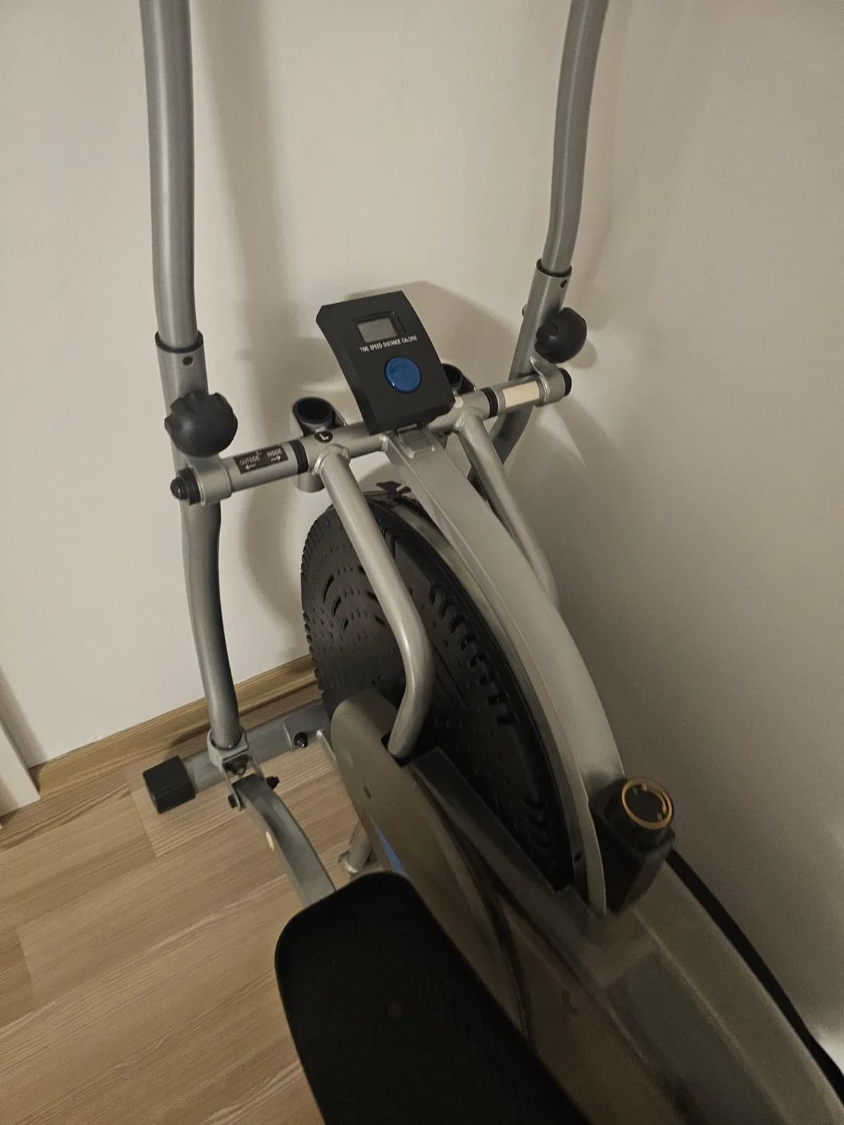 Orbitrek i ardhur nga Gjermania — foto 1 nga 3