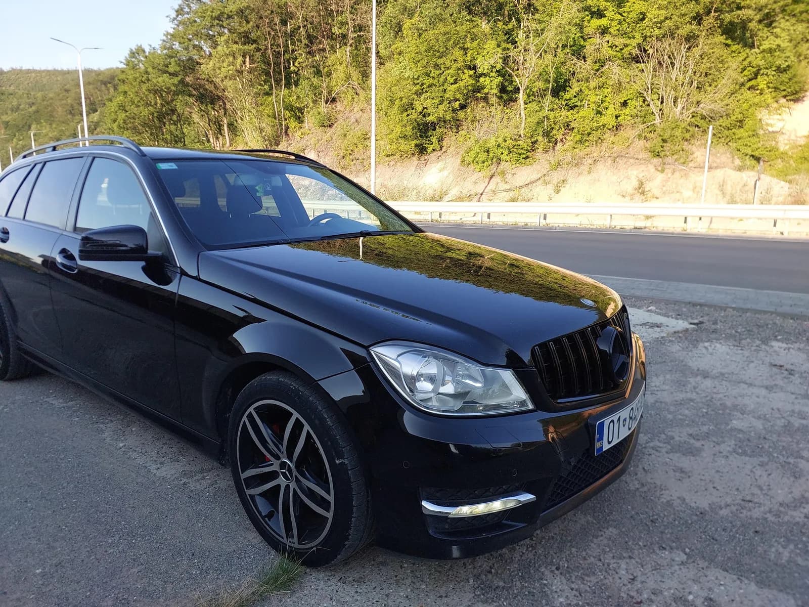 Mercedes C 220 AMG Line, Automatik, Viti 2013 — foto 2 nga 10