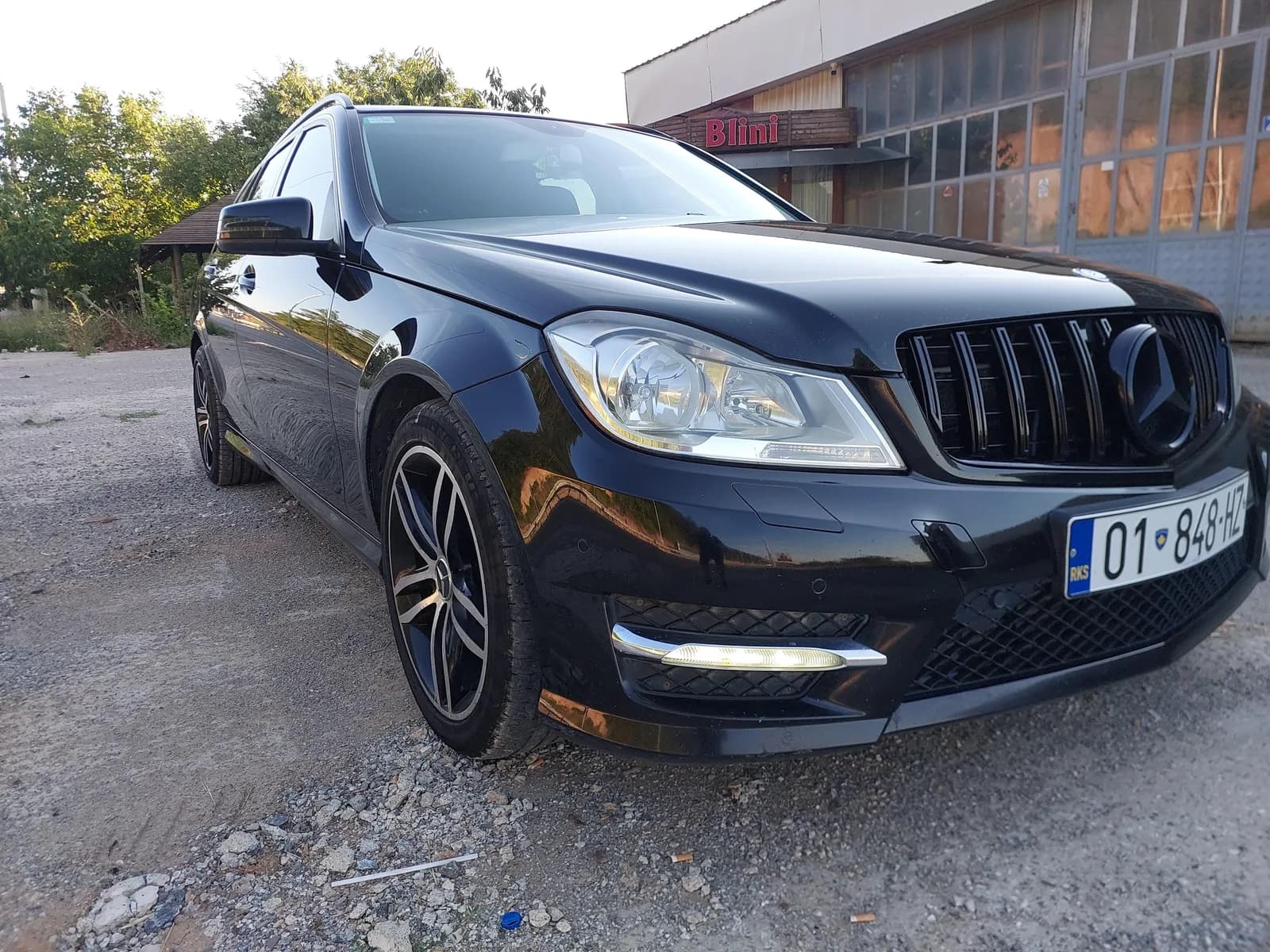 Mercedes C 220 AMG Line, Automatik, Viti 2013 — foto 1 nga 10