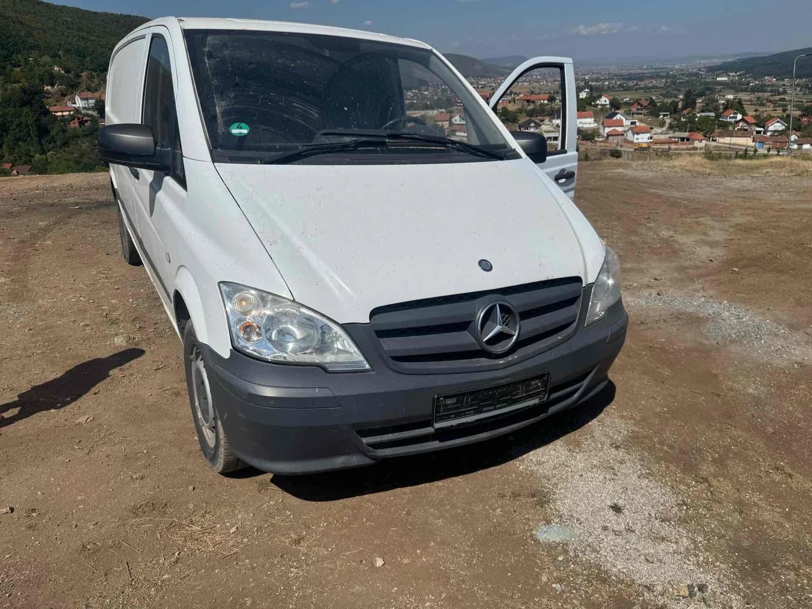 Mercedes Vito 2013 — foto 2 nga 4