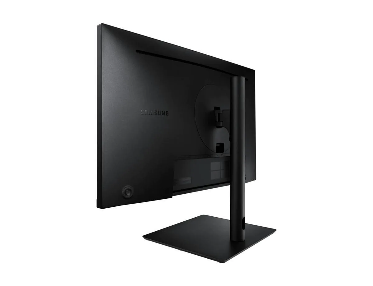 PC me 2 monitorë 27" — foto 1 nga 3