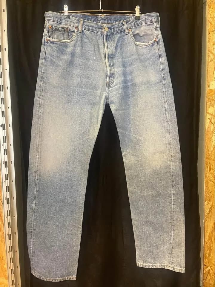 Xhinse Levi's 501, numër W40/L34 — foto 2 nga 6