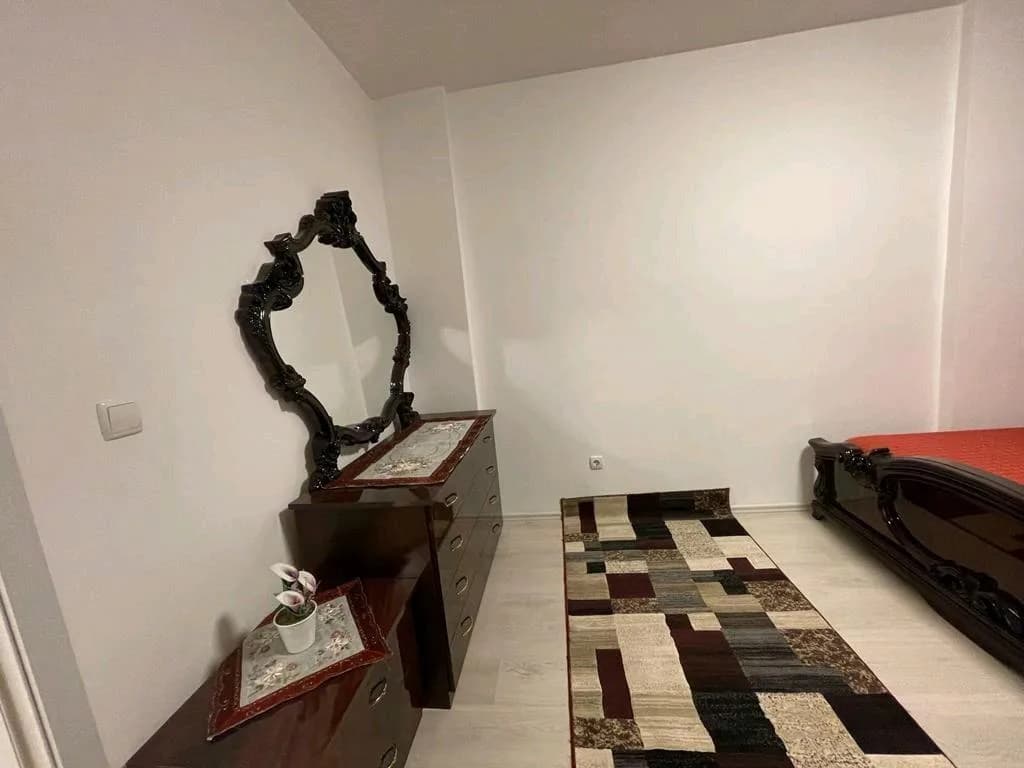Banesë 90 m² me qira — foto 2 nga 12