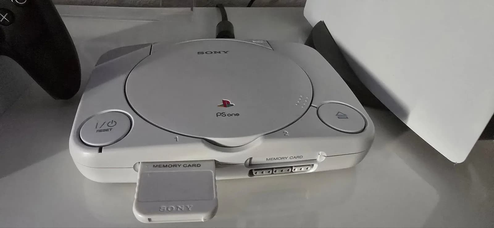 PS One Mini — foto 1 nga 2