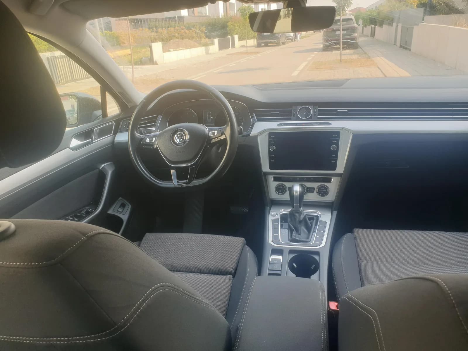 Passat B8 2.0 TDI DSG, Viti 2018 — foto 2 nga 7