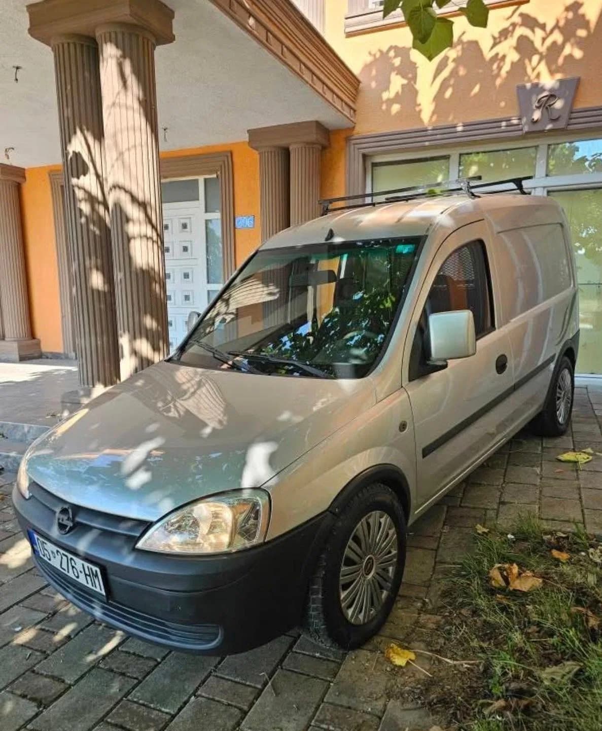 Opel Combo 1.7 CDTI, Viti 2009 — foto 1 nga 9