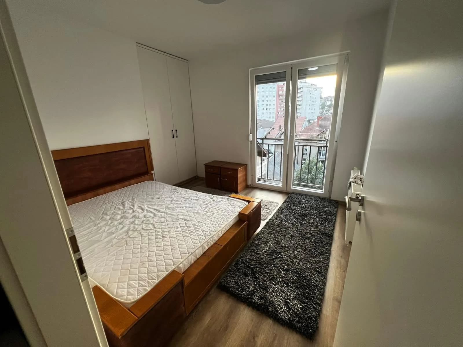 Banesë 1+1 me qira në rrugën Lidhja e Prizrenit — foto 1 nga 5