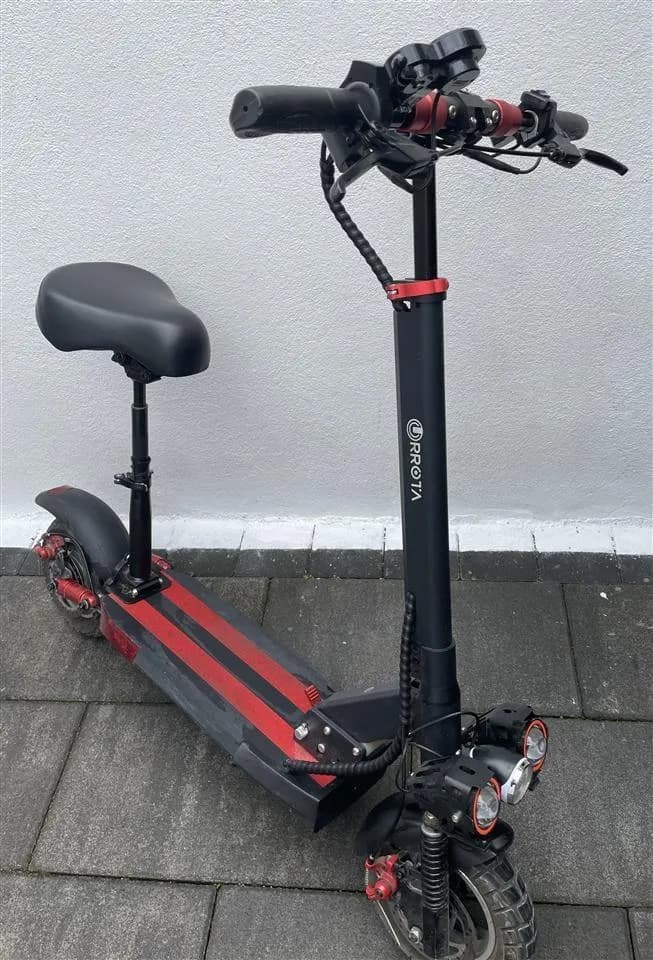 Trotinet elektrik — foto 2 nga 2