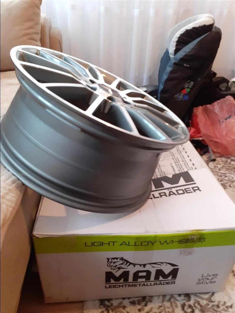 Felne 18 AMG — foto 2 nga 8