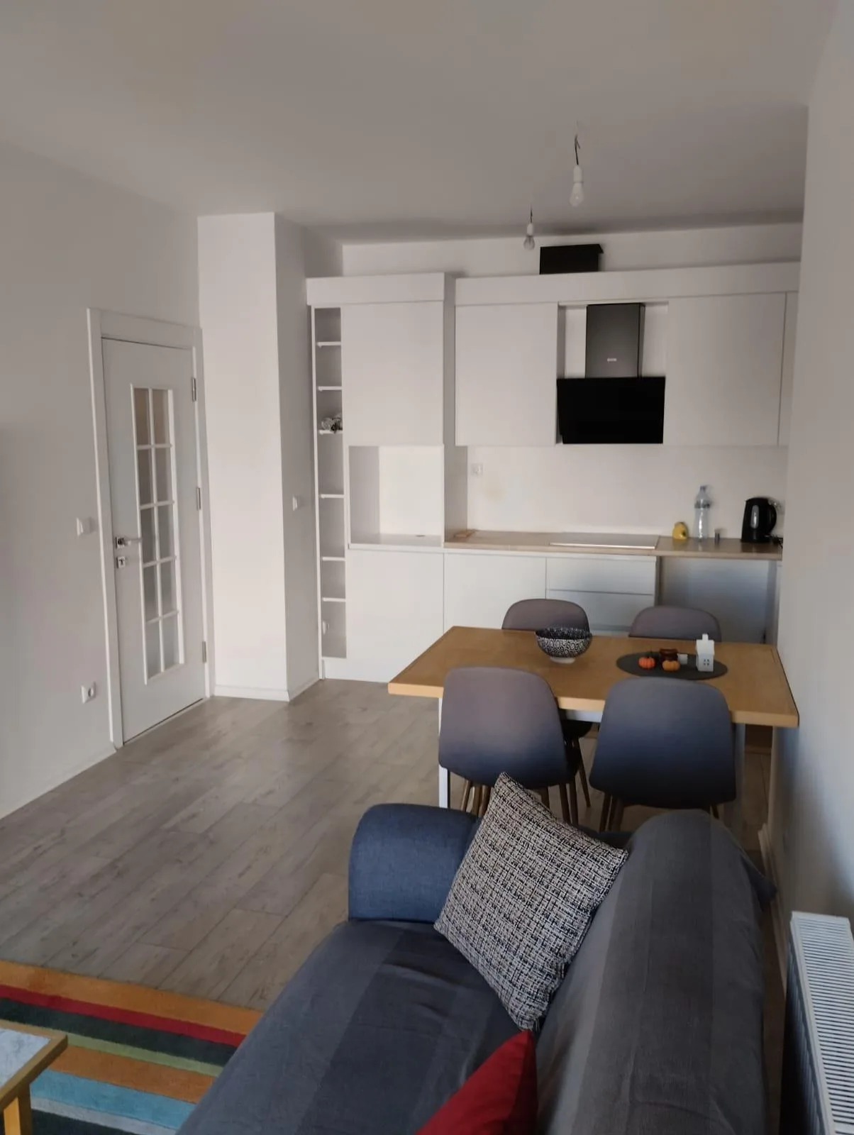 Banesë 60 m2 me qira në Prishtinë – Rruga C — foto 2 nga 6
