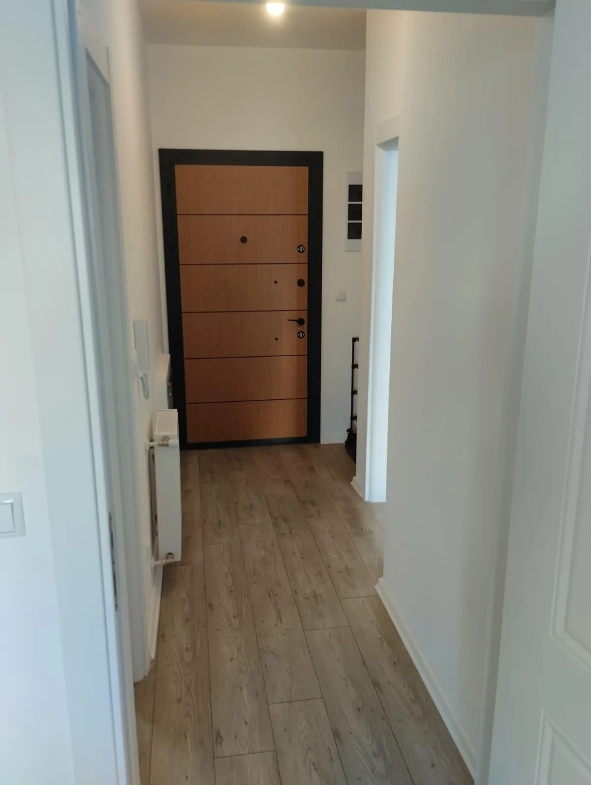 Banesë 60 m2 me qira në Prishtinë – Rruga C — foto 1 nga 6