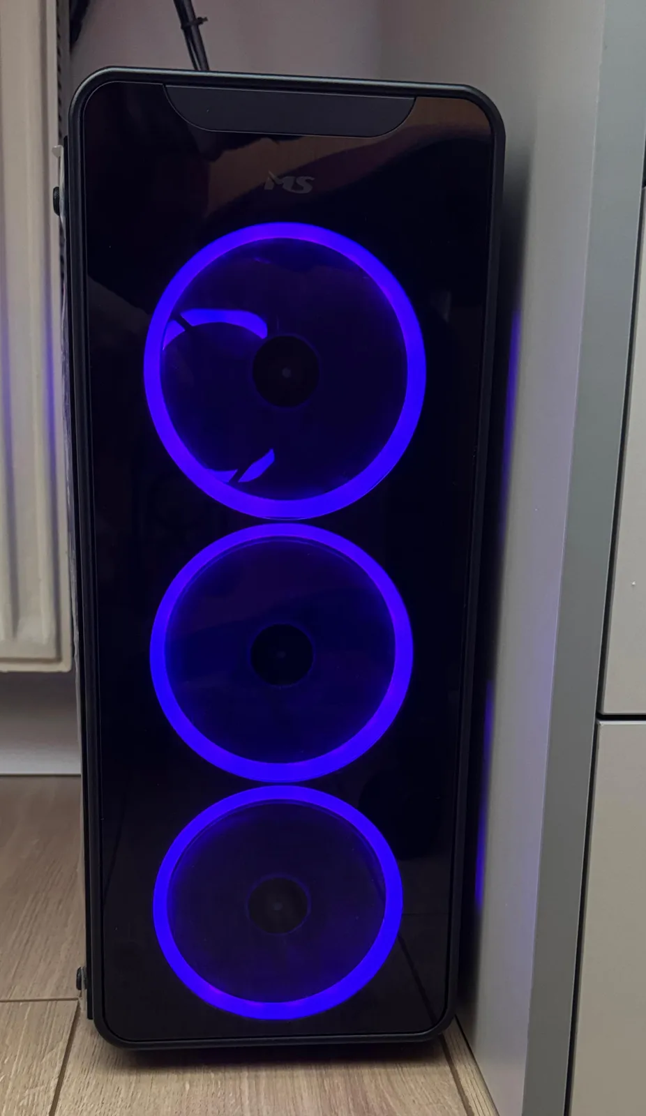 Shitet PC me monitor Samsung Curved 144Hz — foto 2 nga 2