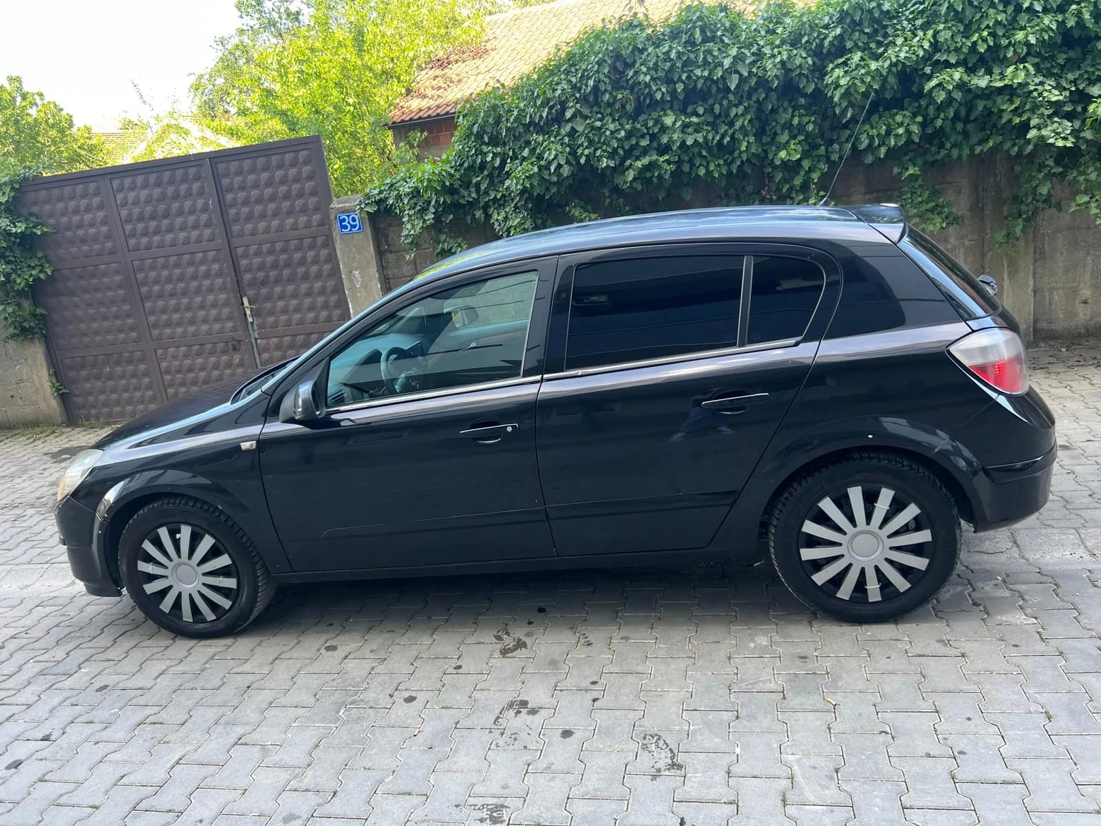 Shitet urgjent Opel Astra H 1.7 CDTI — foto 1 nga 12