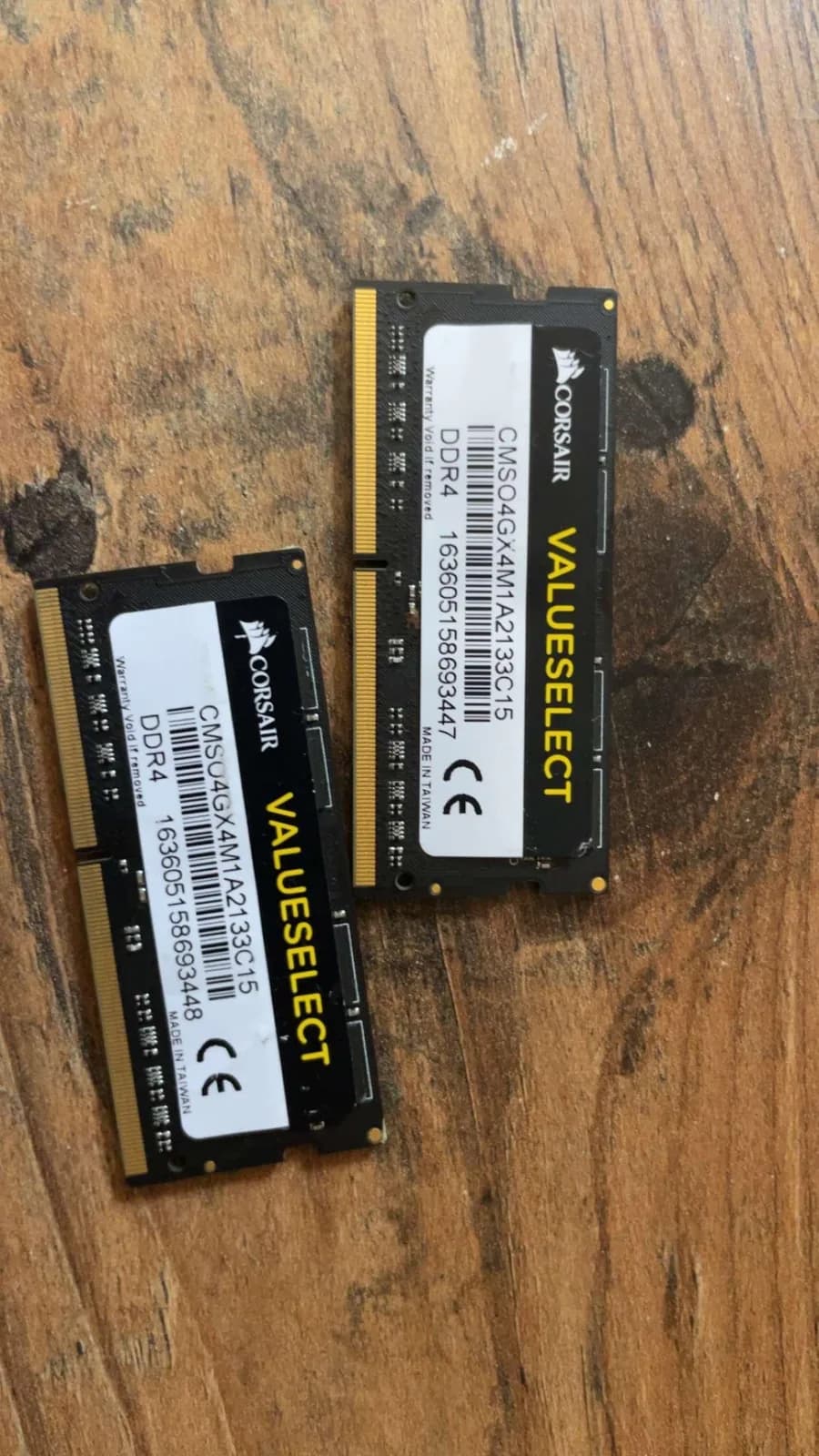 Memorie RAM DDR4 2x4 GB + SSD Lite-On 128 GB — foto 1 nga 4