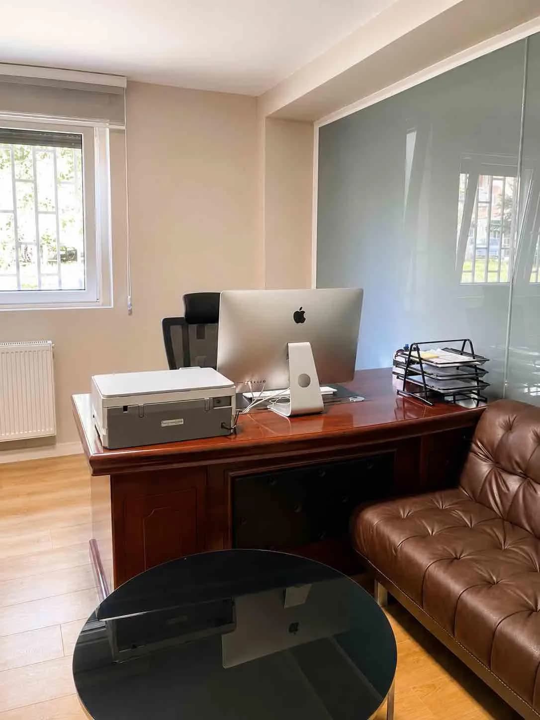 Apple iMac 27” Retina 5K | Core i5 | 8 GB RAM | SSD | Tastierë — foto 1 nga 2