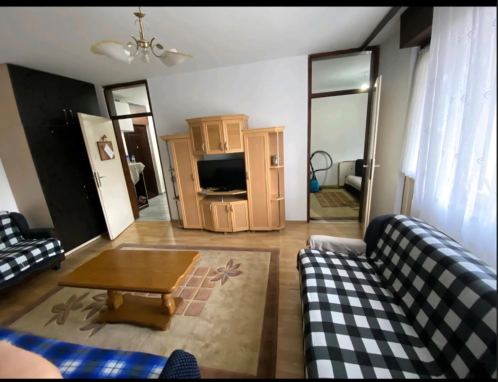 Banesë 1+1 me qira te Parku i Dardanisë — foto 2 nga 8
