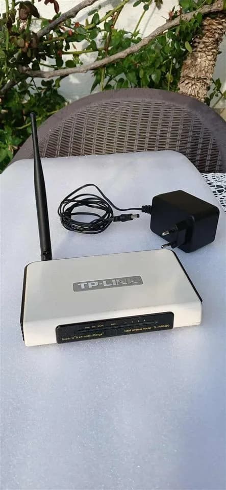 TP-Link Wireless Router — foto 1 nga 5
