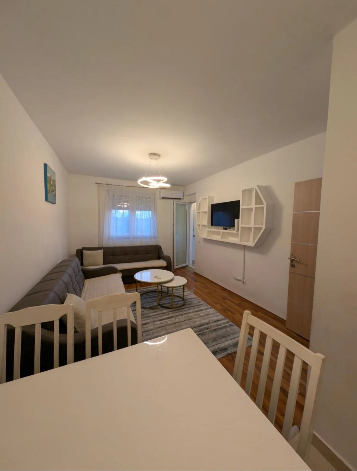 Airbnb 25€/nata - banesë me qira — foto 1 nga 11