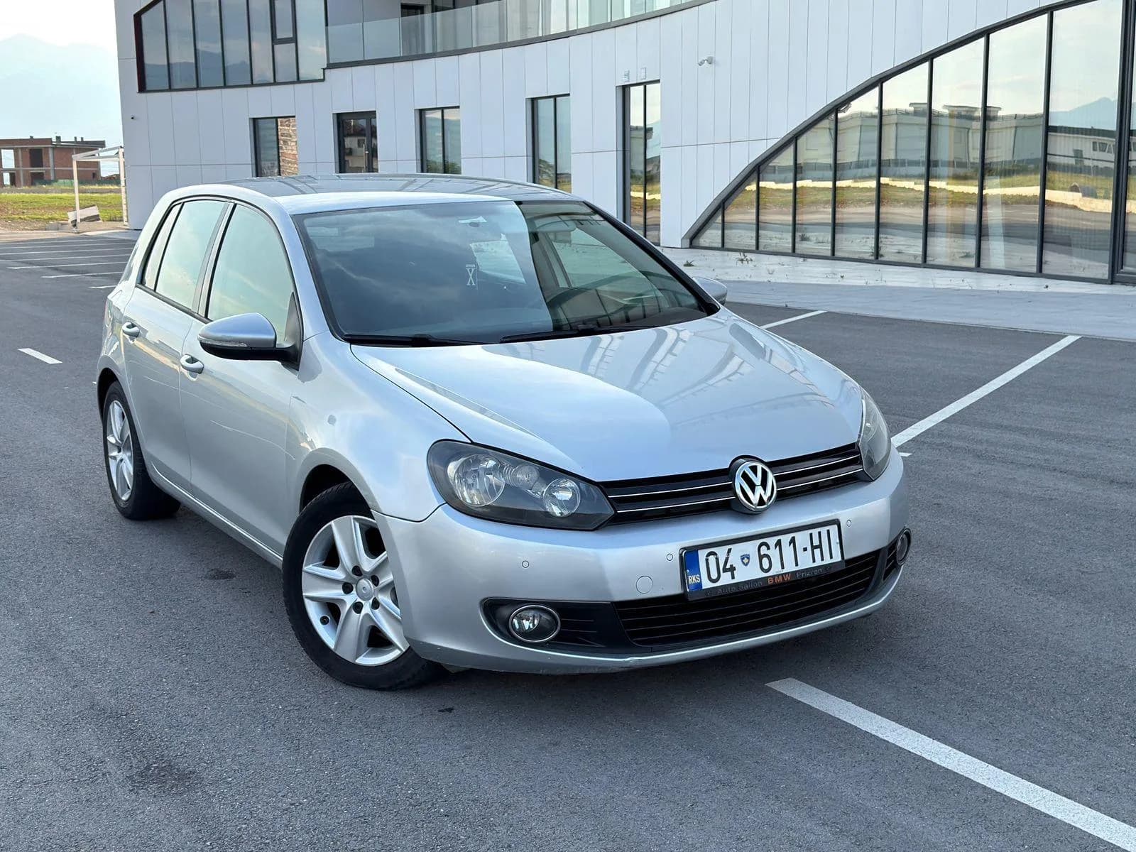 Golf 6, 1.6 TDI, viti 2009 — foto 2 nga 9