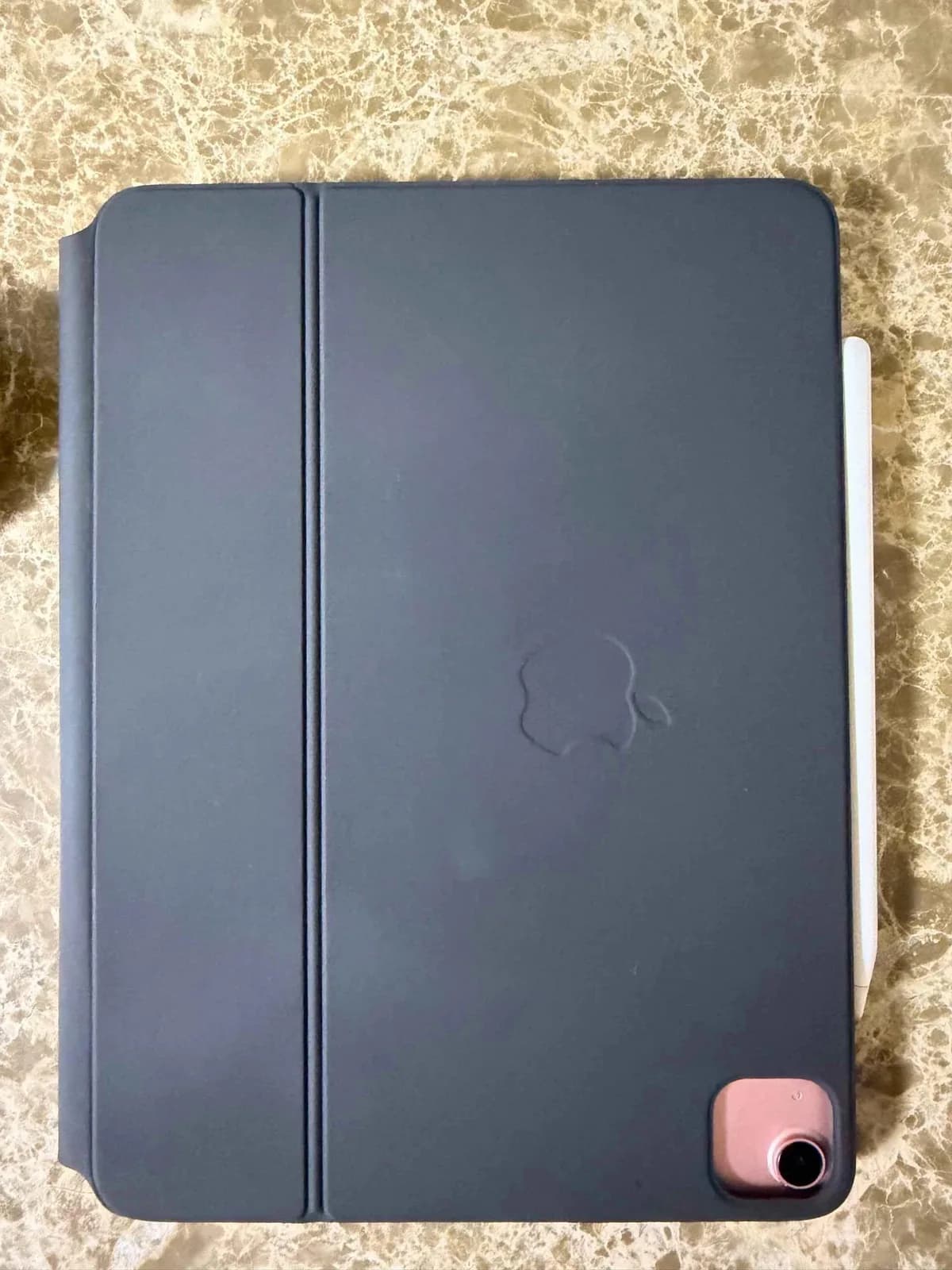 iPad Air 4, 64 GB, 10.9 inç — foto 2 nga 4